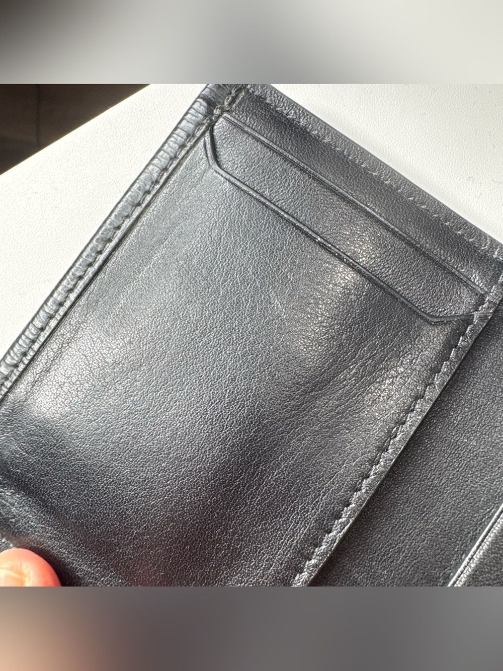 Tumi Black Textured Leather Bi-Fold Wallet - Picture 4 of 10